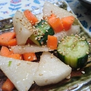 きゅうりの浅漬け めんつゆ ゴマ油 レシピ 作り方 By Yunachi 楽天レシピ きゅうりの浅漬け めんつゆ ゴマ油 レシピ 作り方 By Yunachi 楽天レシピ
